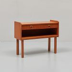 1039 2382 CHEST OF DRAWERS